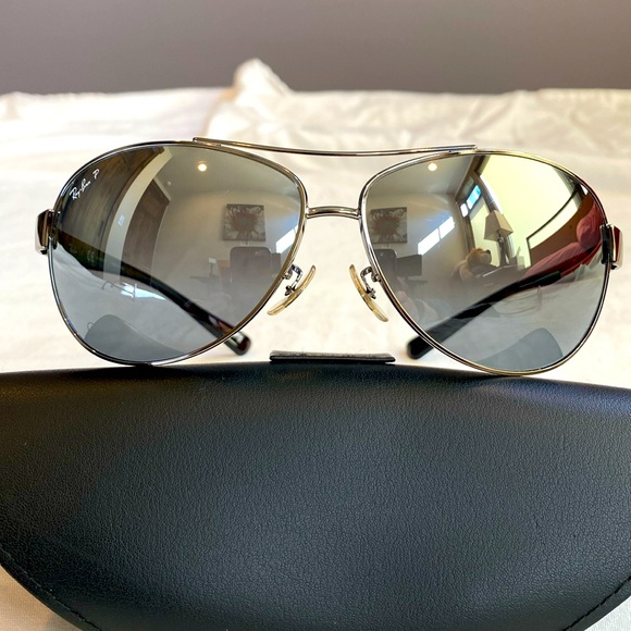 Ray-Ban Large lens mirror Aviator sunglasses. Good condition. - Picture 1 of 8